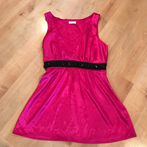 Matty M Pink + Black Sleeveless Blouse - Size XS Perfect for Christmas Holidays! - Picture 1 of 8